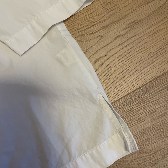 Theory off the shoulder top - Picture 2 of 5